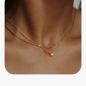 Elegant and Simple Layered Gold Necklace with Pendant: Valentines gift.